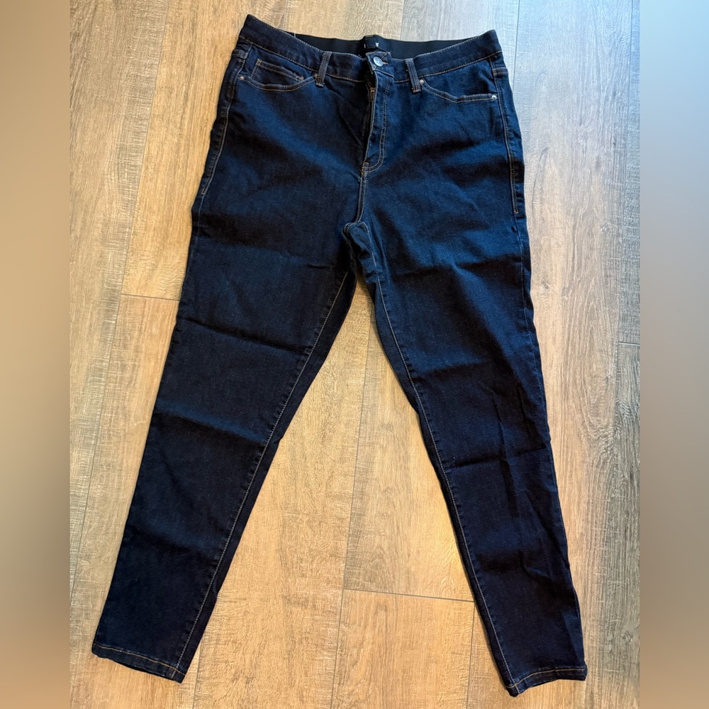 LuLaRoe Dark Denim Skinny Jeans Modern Style